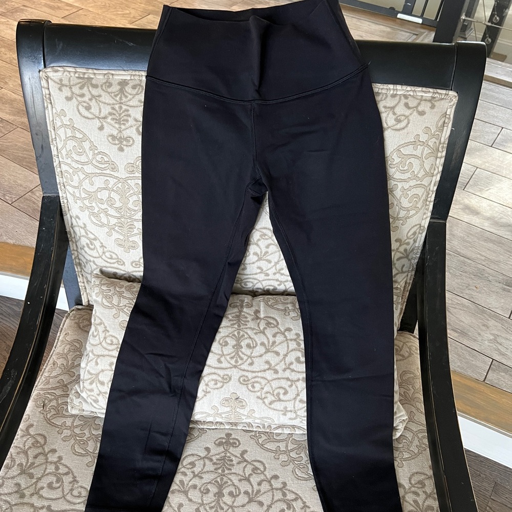 Lululemon Wonder Under Size 6, 25” Black
